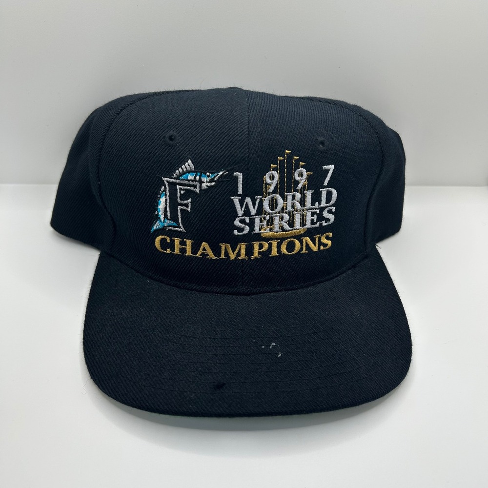Vintage Florida Marlins 1997 World Series Champions Snapback Black Green‎ Brim